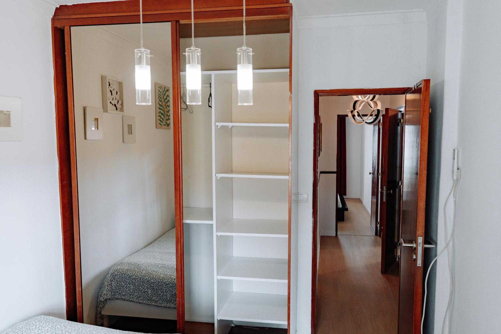 Family-Friendly And Cozy 3-Bedroom Accommodation In ליסבון מראה חיצוני תמונה