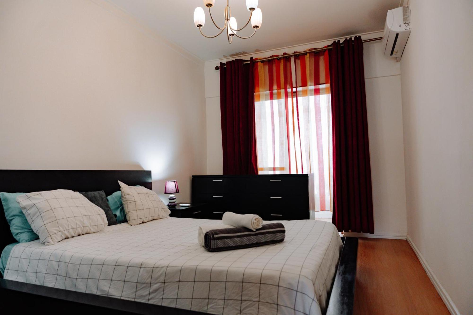 Family-Friendly And Cozy 3-Bedroom Accommodation In ליסבון מראה חיצוני תמונה
